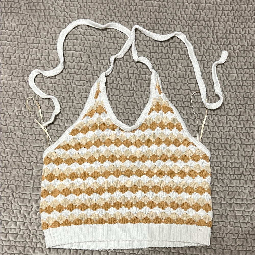 Stylish White and Tan Crop Top